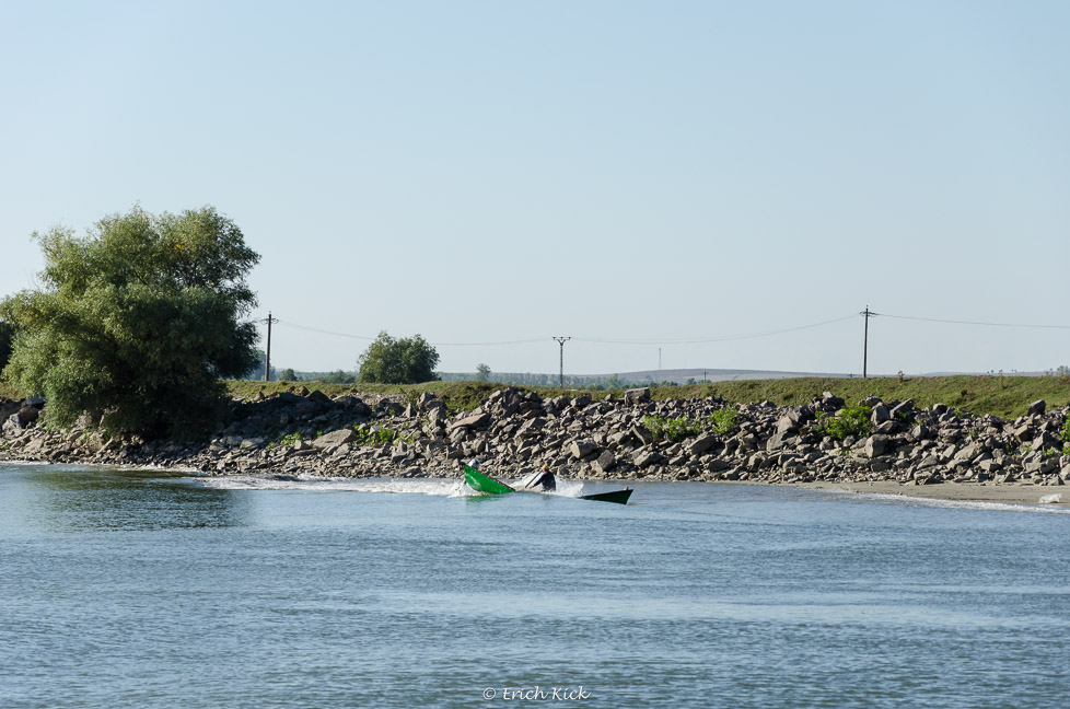 Die Wellen des Delta Expres 1 