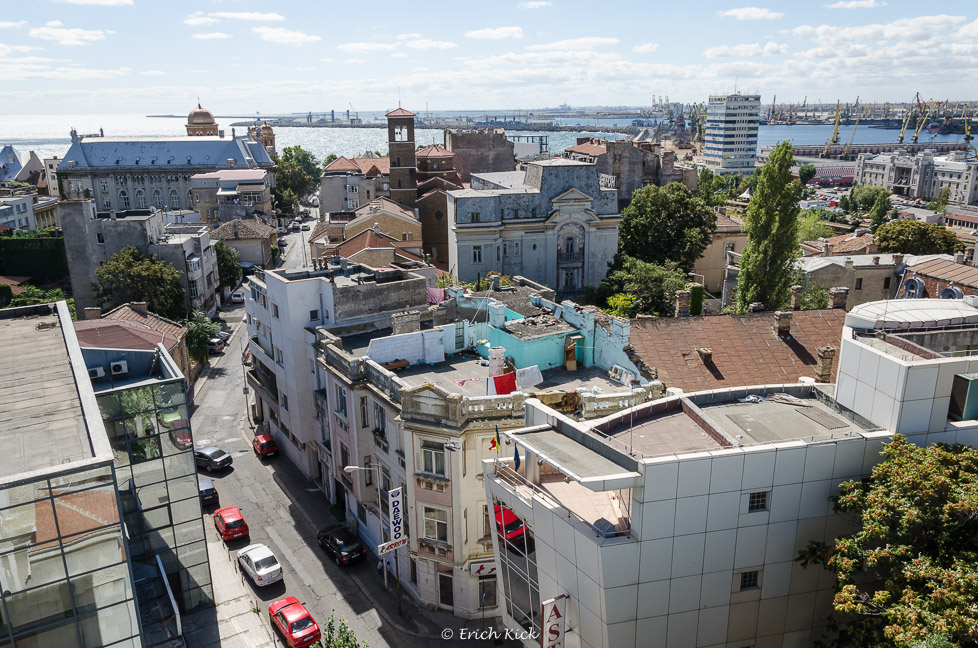 Blick auf Hafen und Halbinsel