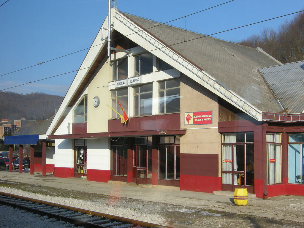 Bahnhofsgebäude in Mojkovac