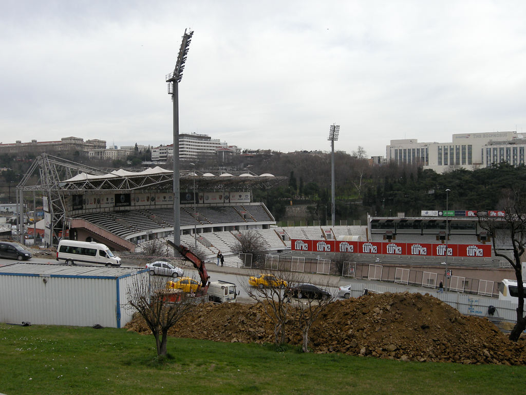 Beşiktaş-Stadion (Inönü Stadyumu)