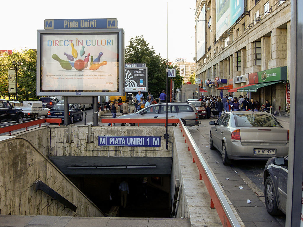 Metrou Eingang Piaţa Unirii