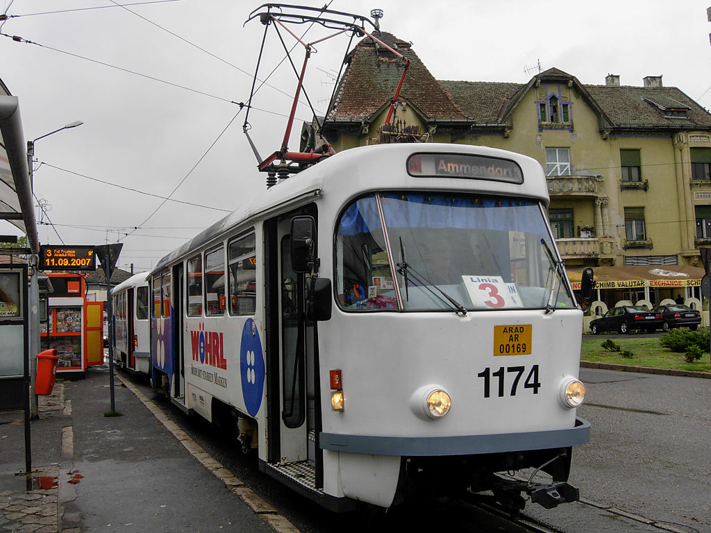 Tramway Tatra T4