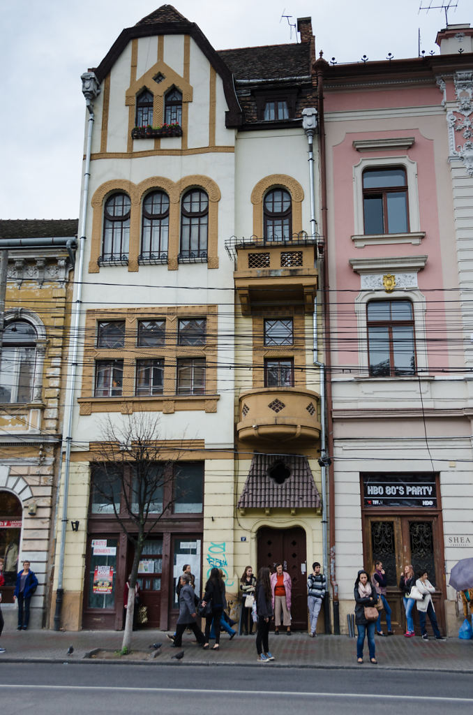 Jugendstilfassade, Haltestelle