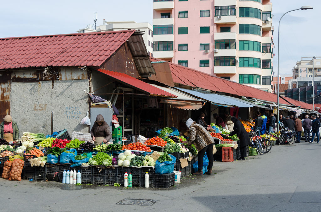 Markt vor dem Stadion