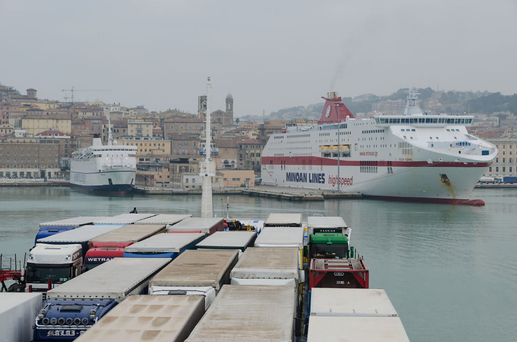 Einfahrt Hafen Ancona