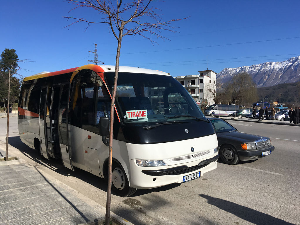 der Bus nach Durres